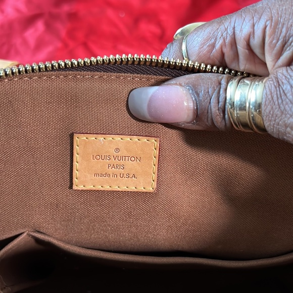 Authentic LOUIS VUITTON LV Tivoli GM Shoulder  bag! - Picture 9 of 14